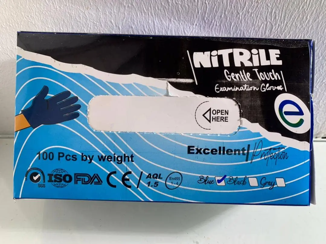 Nitrile examination gloves