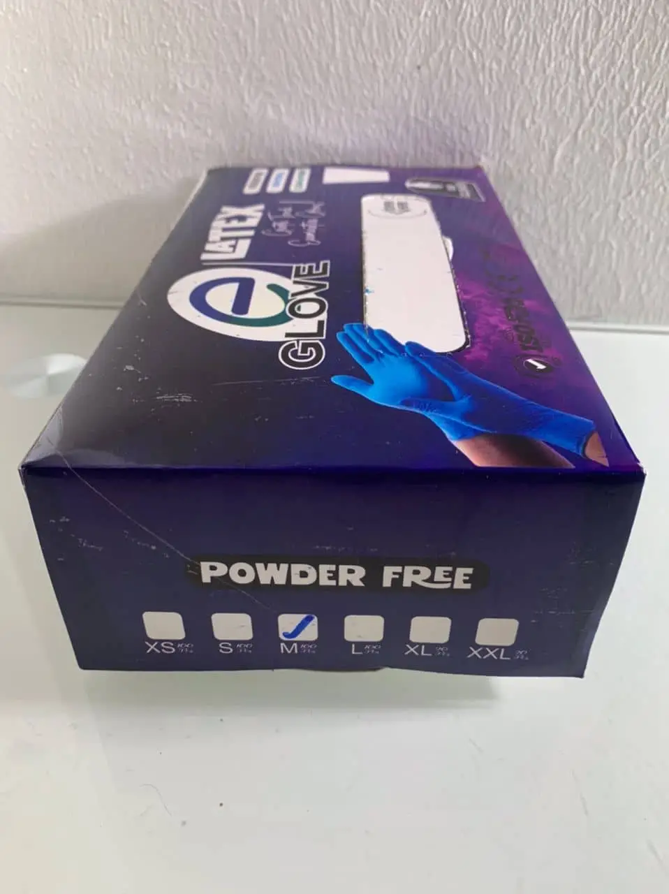 Latex examination gloves