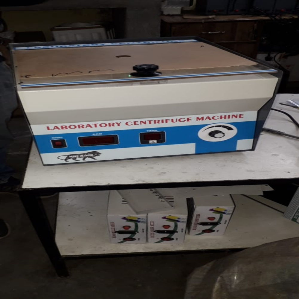 DIGITAL CENTRIFUGE MACHINE