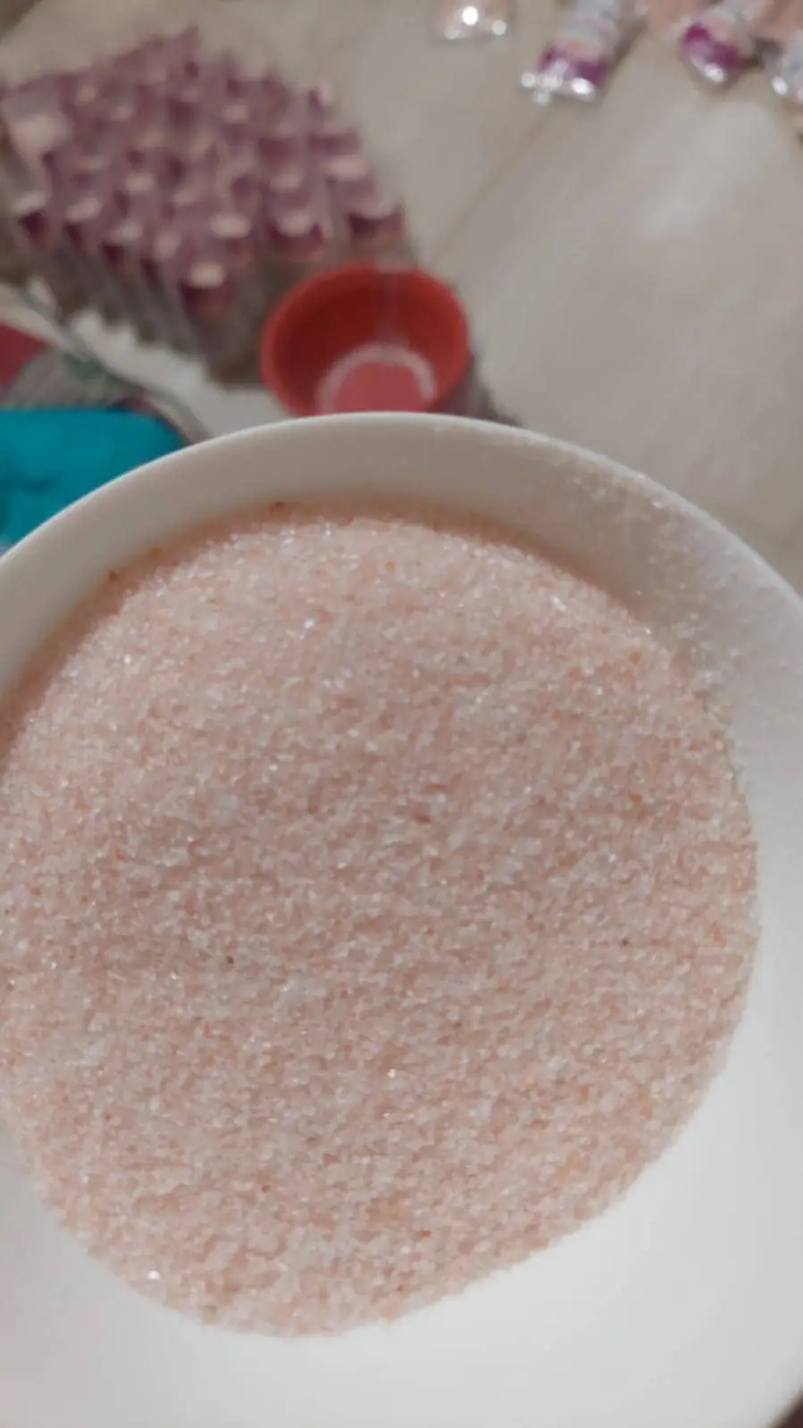 Himalayan pink edible salt