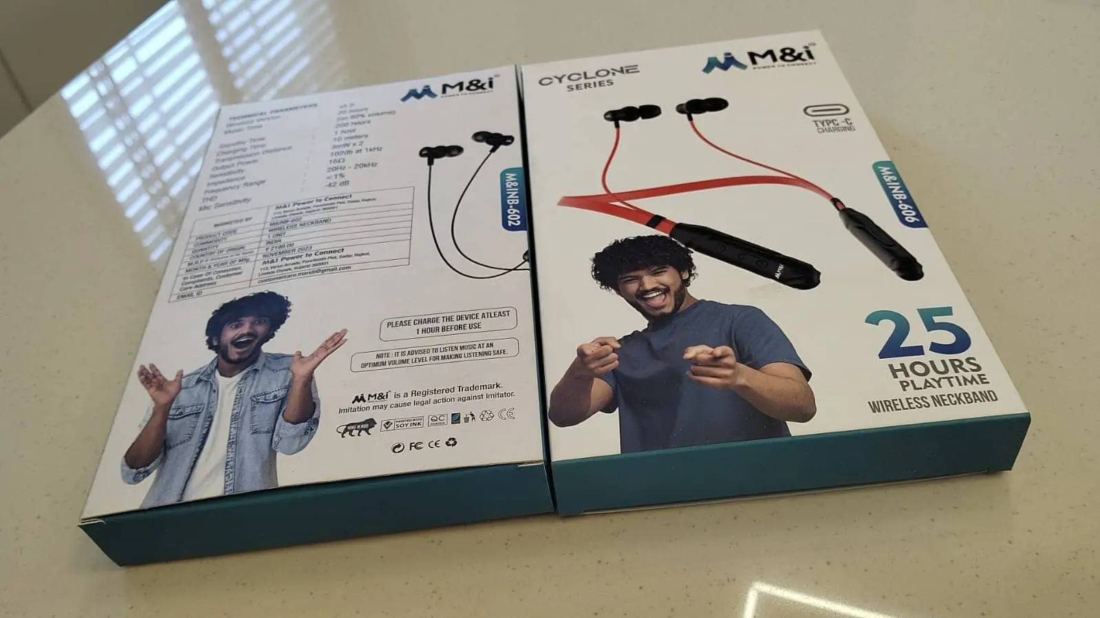 Neckband  Printed High Quality Duplex Box With Thermal Lamination  And  Emboss U. V.