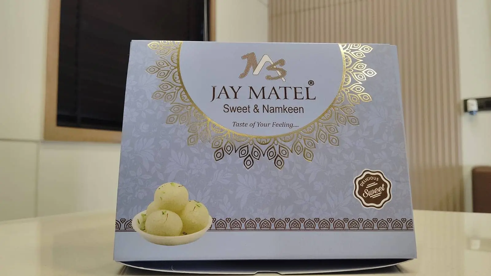 Duplex Premium Sweet Box With Foiling, Emboss And Thermal Lamination