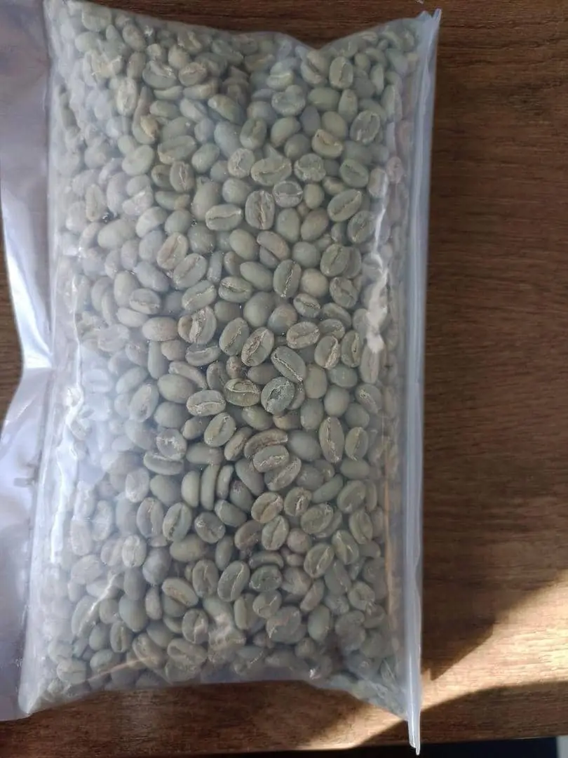 Arabica and Robusta green coffee beans
