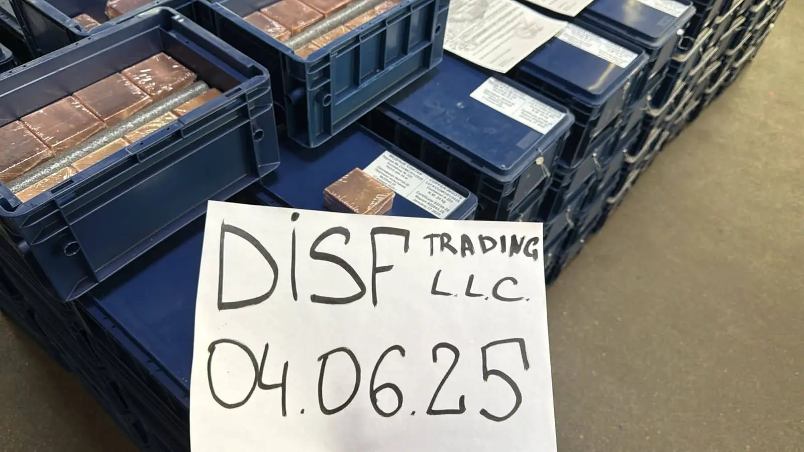 Isotopic oxygen free copper ingots of 6N purity 99.9999%