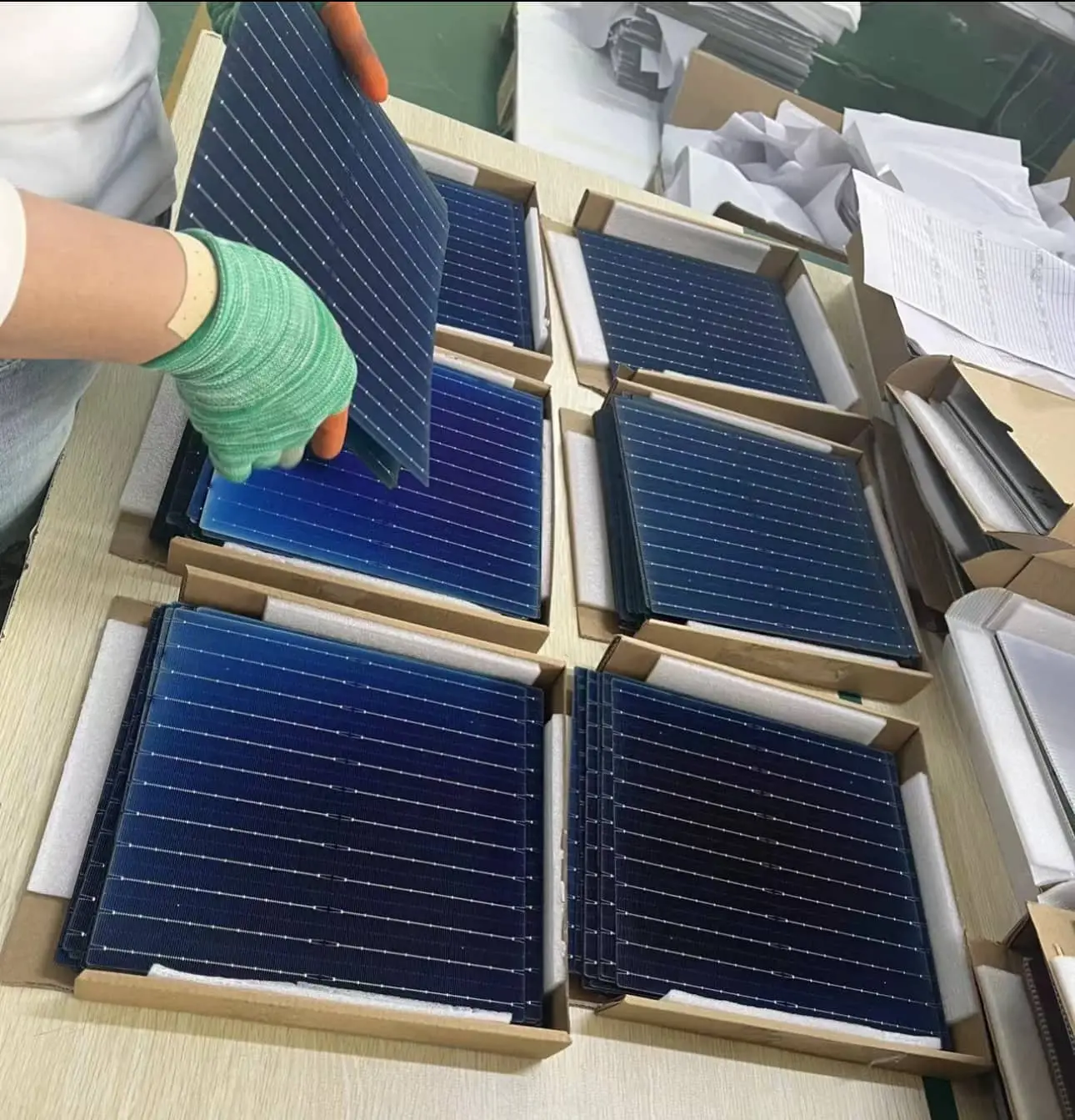 Solar RAW MATERIALS