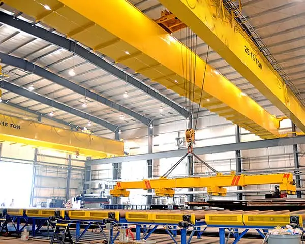 Industrial Double Girder Overhead Crane - Voltage: 220 Volt (V)