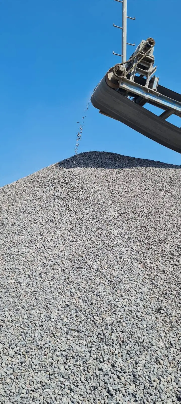 RAILRODAD BASALTIC ROCK 3/4INCH