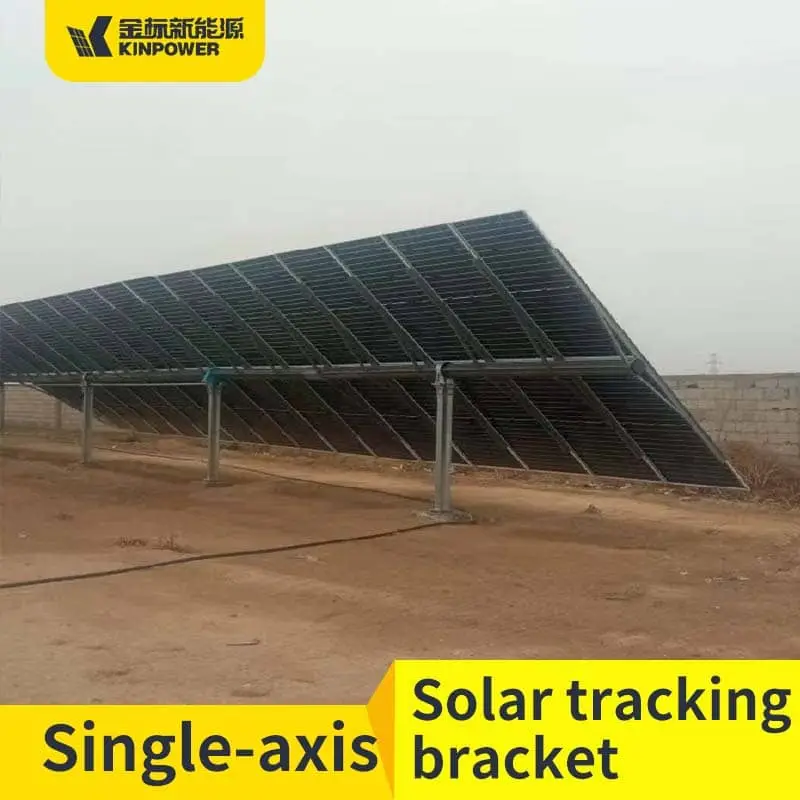 Automatic tracking system for photovoltaic array brackets