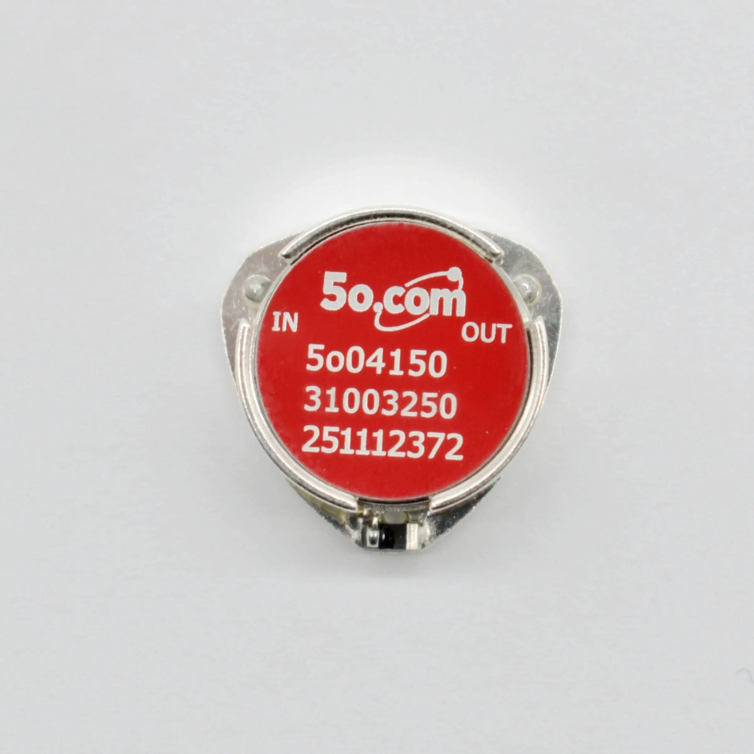 3100 to 3250MHz Surface Mount Isolator SMT Low Loss High Isolation for Microwave Systems