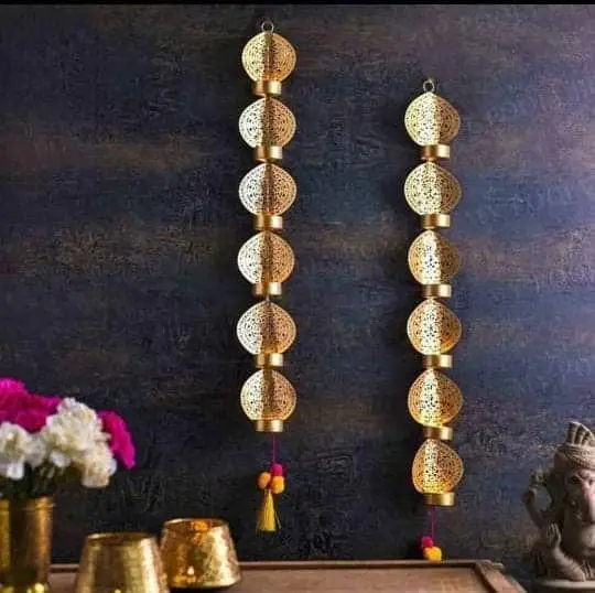 Wall Hanging T-Light Holder