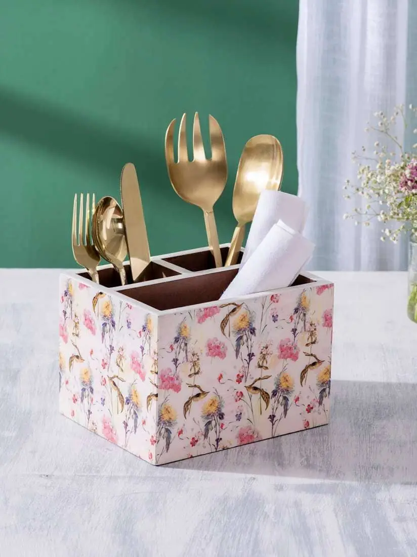Gift and crafts cutlery holder